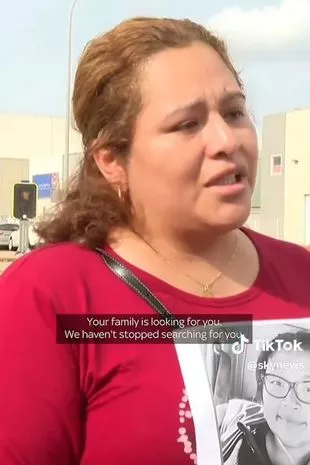 西班牙洪水:心碎的母亲请求帮助寻找失踪的女儿,10000名士兵被派往