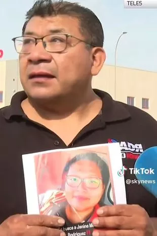 西班牙洪水:心碎的母亲请求帮助寻找失踪的女儿,10000名士兵被派往