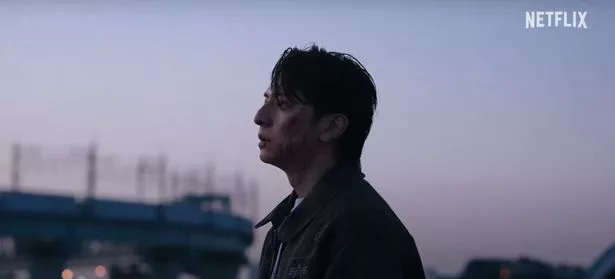网飞公司的粉丝们说，“意想不到的”新电影“就像《007：绝杀》”，他们会立即加入观看名单