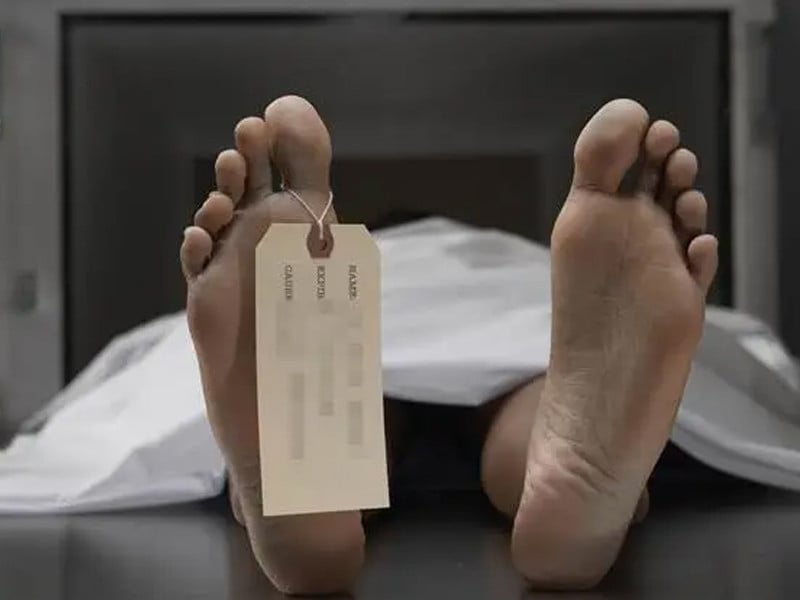 前夫，父亲勒死了女人
