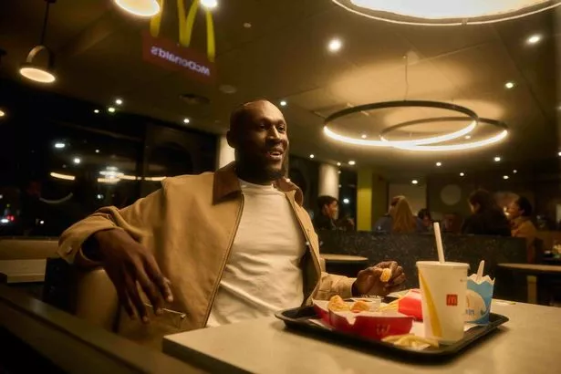 英国人Stormzy“无视”专家建议，杰克·怀特霍尔嘲笑麦当劳的反弹