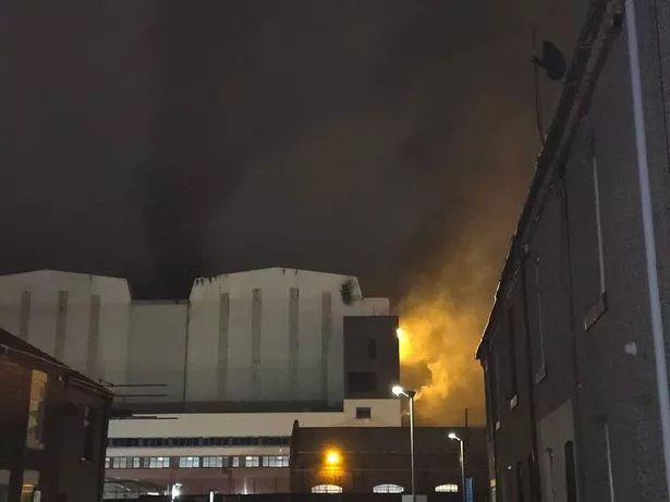 BAE火灾:巴罗警方在潜艇造船厂发生大火后公开谈论“核风险”