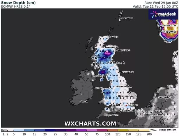 英国降雪地图显示，2月份将有“每小时5厘米”的暴雪，只有两个地区幸免