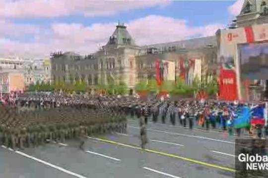 在索马里首都,暴雨造成齐腰高的洪水,至少7人死亡